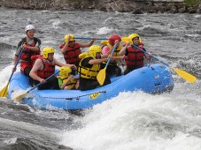 Lezione e discesa rafting