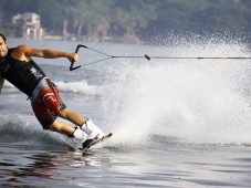 Lezione di wakeboard 