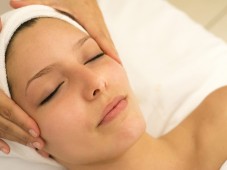 Benessere viso con trattamento e degustazione infusi & soggiorno 1 notte