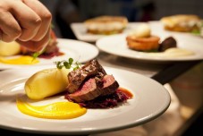 Cena esclusiva con Vista sul Lago di Como – Menù Valtellinese per Due
