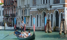 Giro in gondola a Venezia