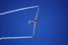 Volo acrobatico  in aliante con Luca Bertossio