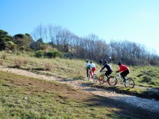 Escursione in bici con con maestro federale & soggiorno 2 notti