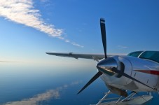 Regala un Tour aereo sul Po e Mar Adriatico - 190 min